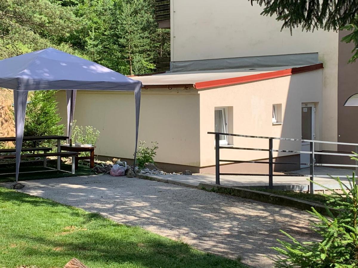 Vsemina Apartman Luzkovice المظهر الخارجي الصورة