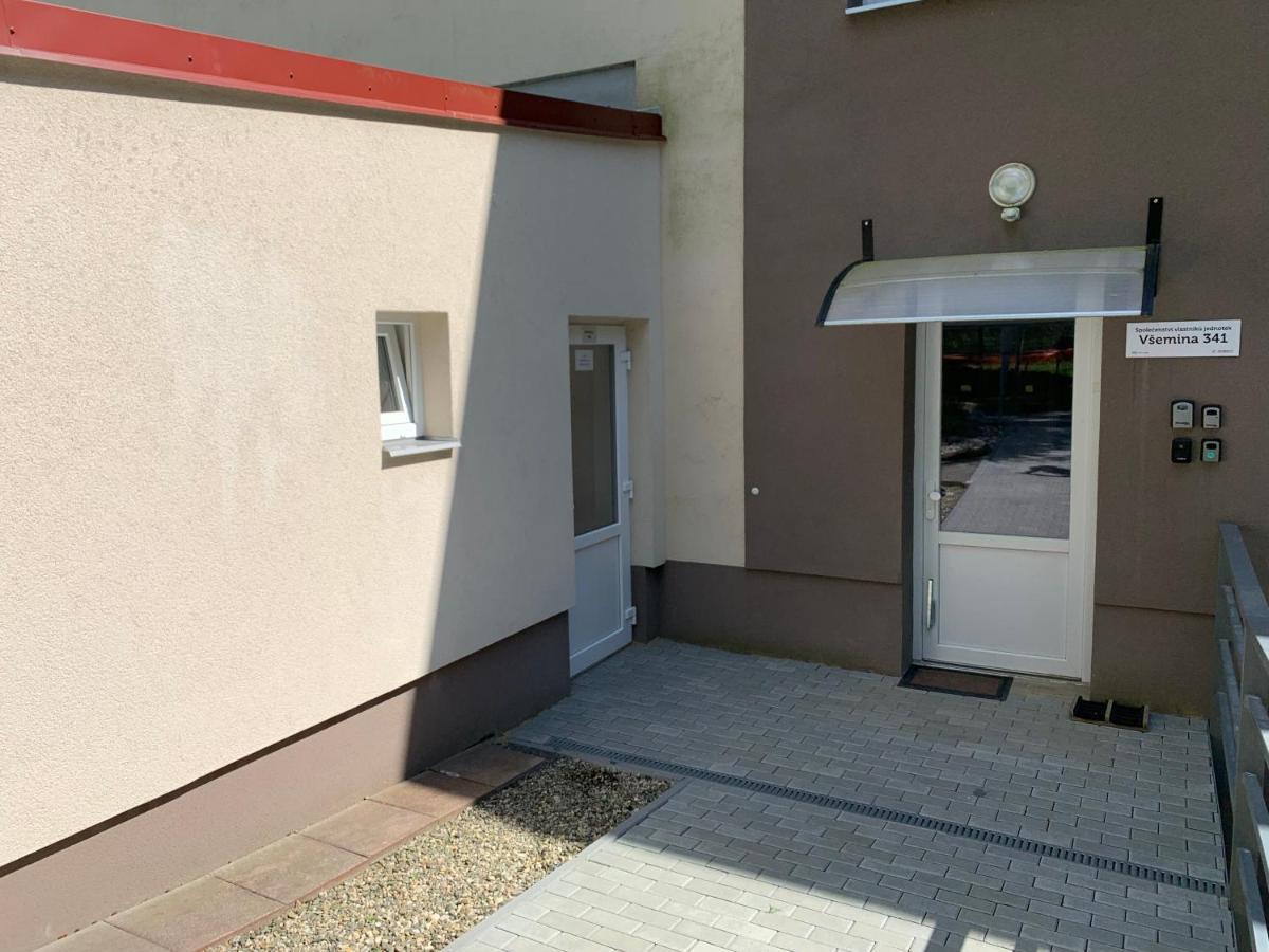 Vsemina Apartman Luzkovice المظهر الخارجي الصورة